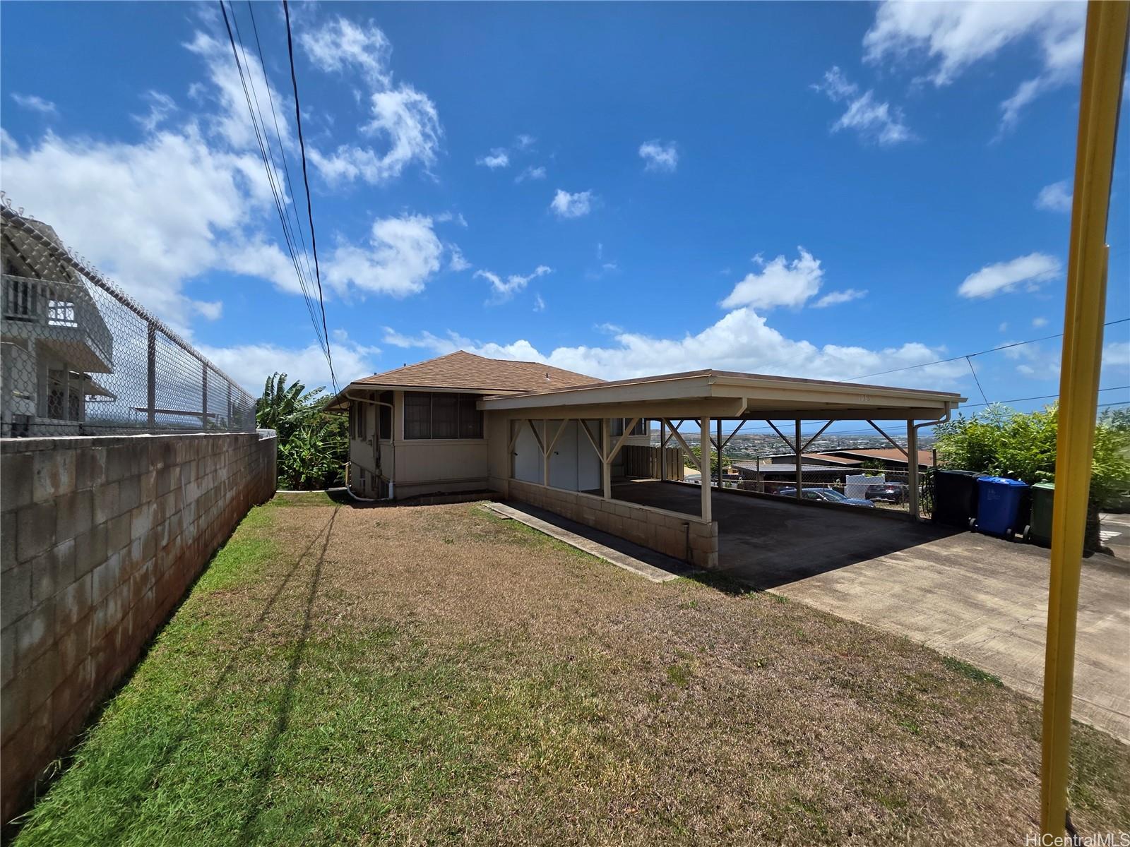 99-1063  Lalawai Dr